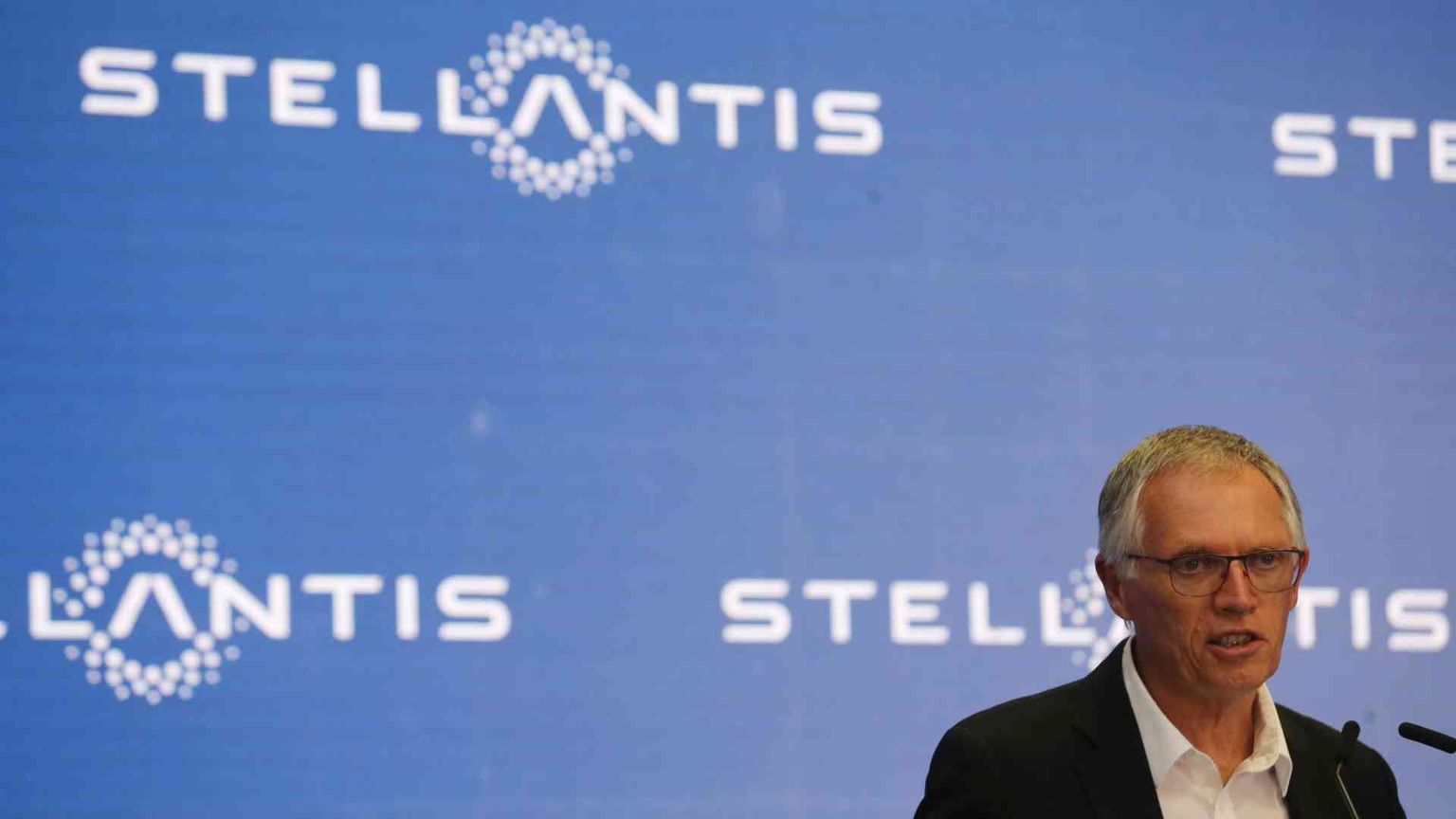 Stellantis cede l'italiana Comau. Il governo pronto al golden power