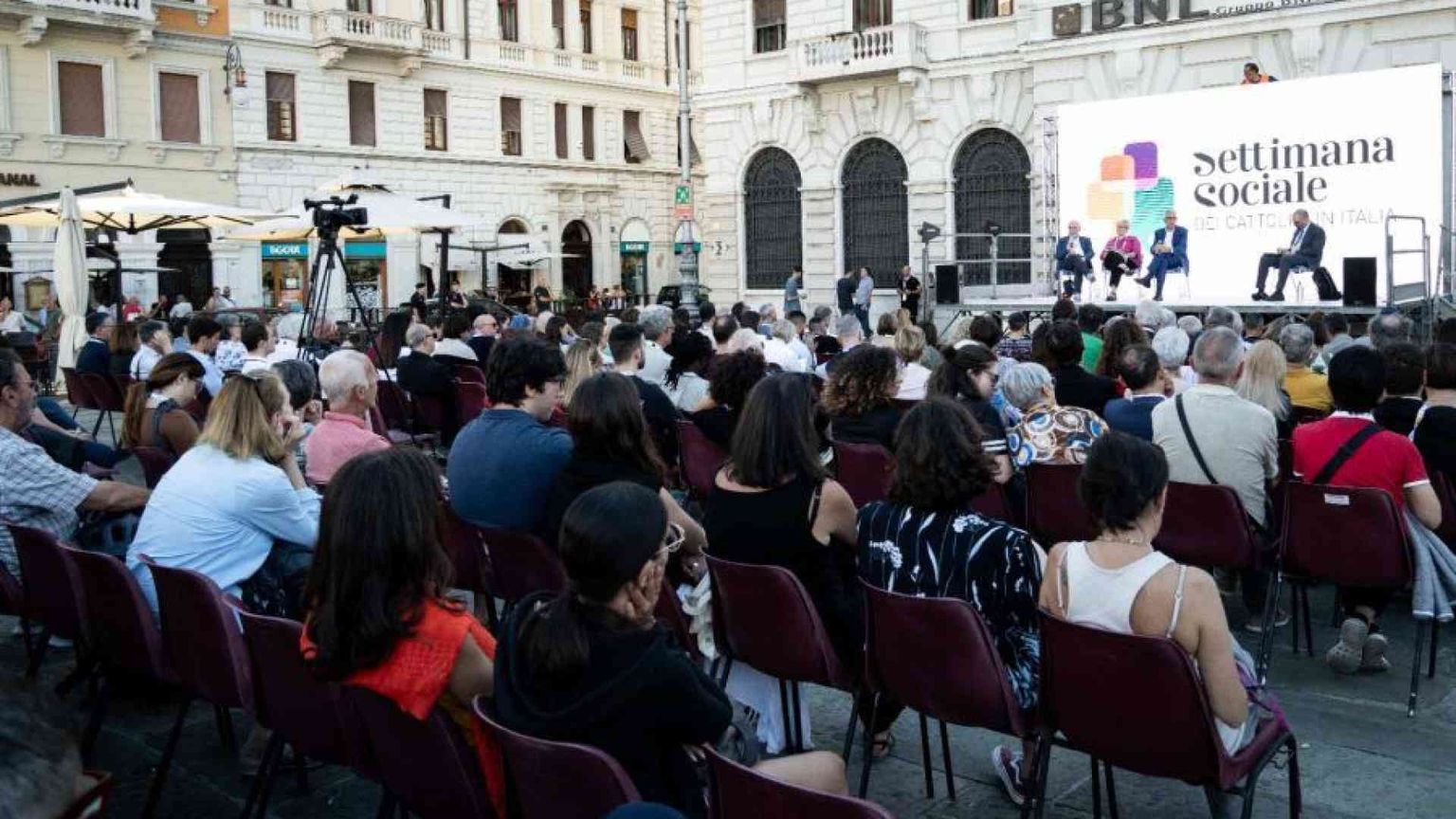 «La democrazia è anche un’idea di essere umano»