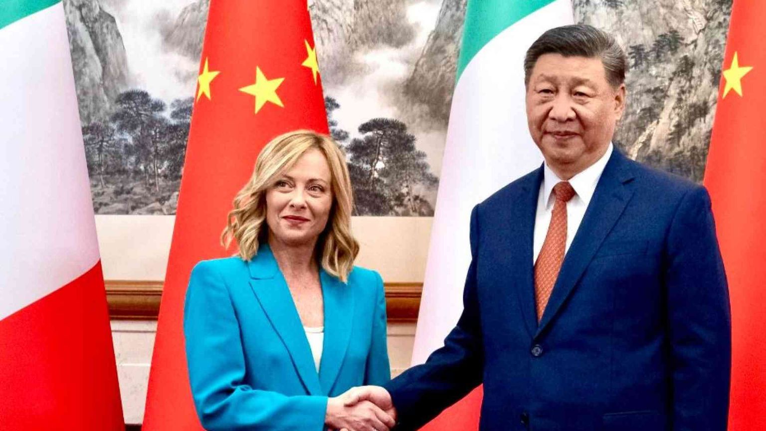 Meloni incontra Xi: «Cina essenziale per dinamiche internazionali»