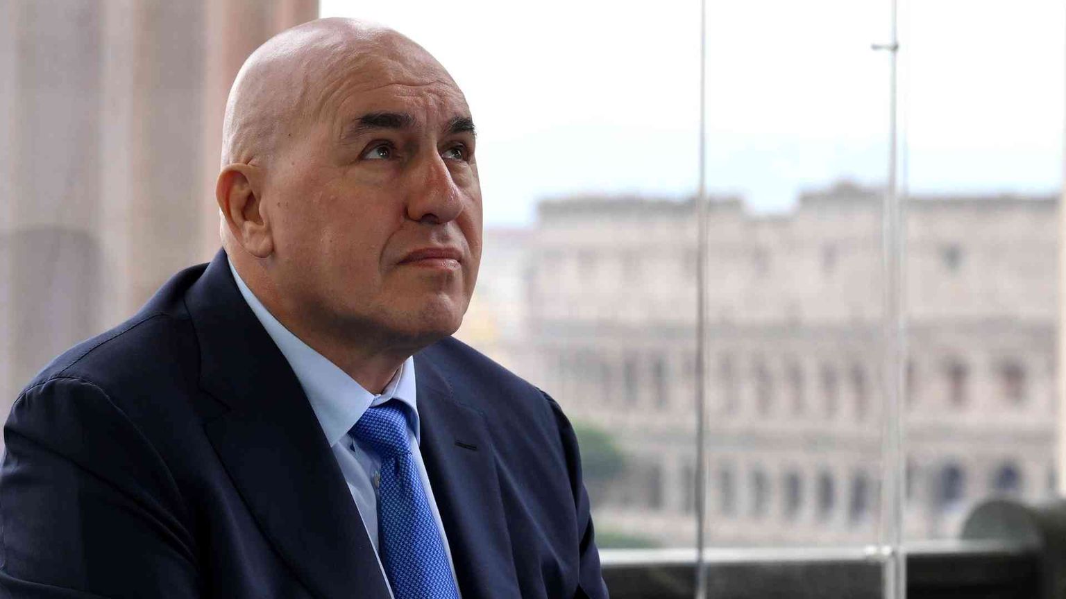 Sale la preoccupazione. Crosetto: Tempo è scaduto. Tajani: Proteggere italiani