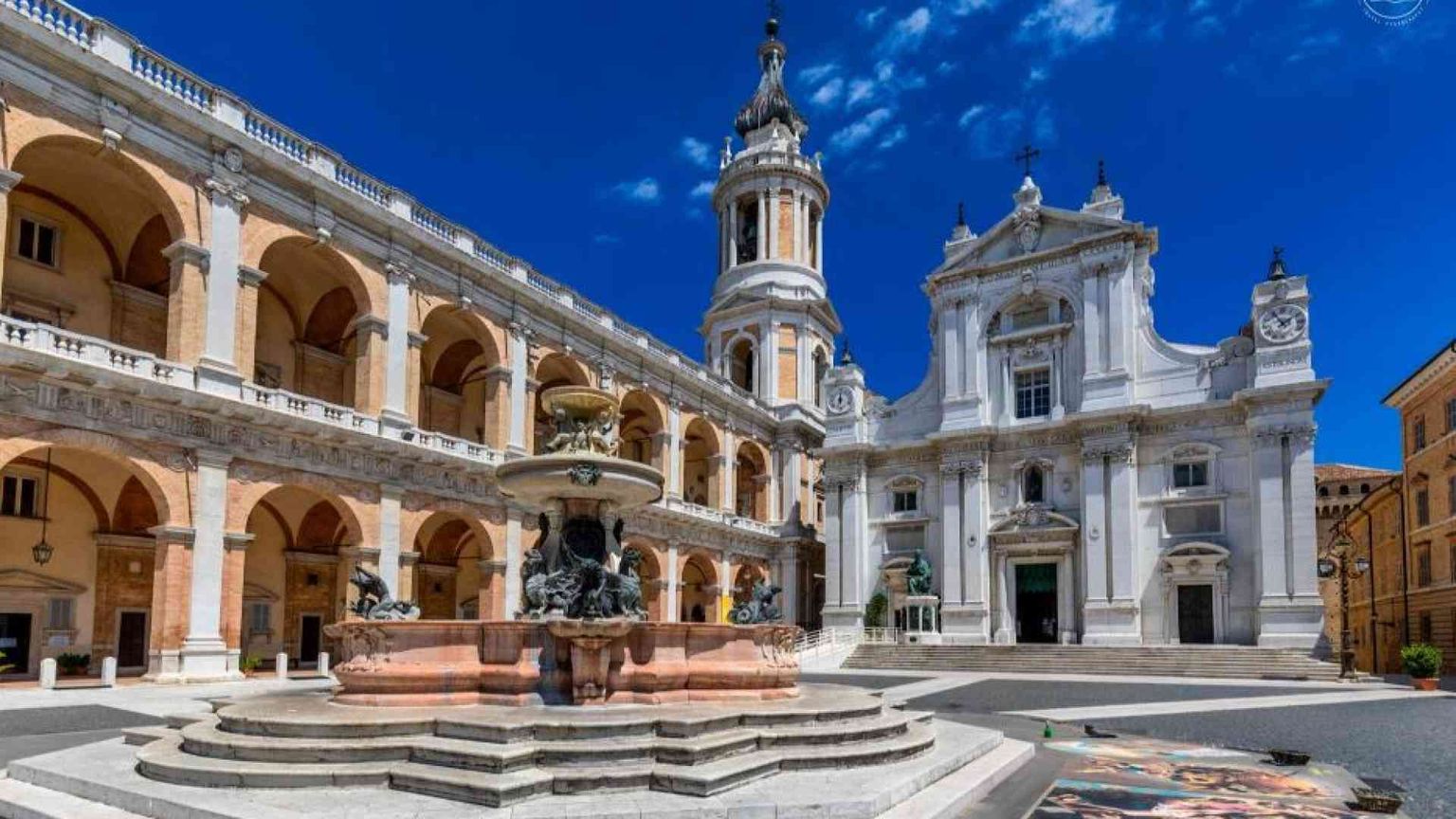 La suggestione di Loreto, un santuario di fede e di storie