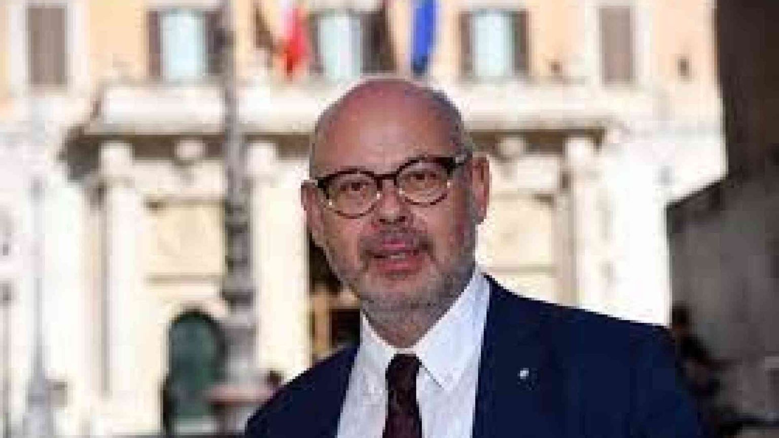 «FdI superi la fiamma ed entri in maggioranza Ue. Autonomia rischiosa»