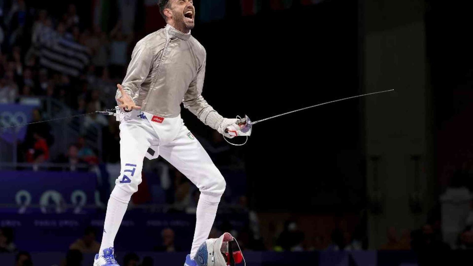 Samele, sciabolate d'amore contro guerra e pregiudizio