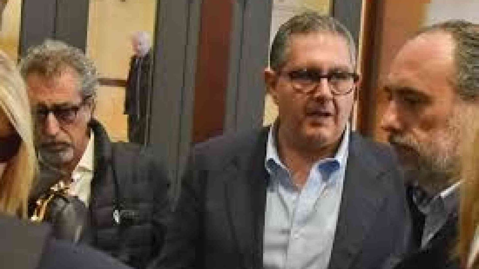 L'ex governatore della Regione Liguria Giovanni Toti torna in libertà