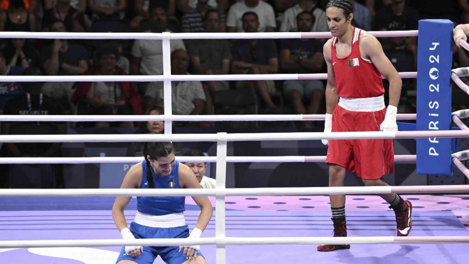 Le polemiche per il ritiro di Angela Carini dopo i pugni di Imane Khelif