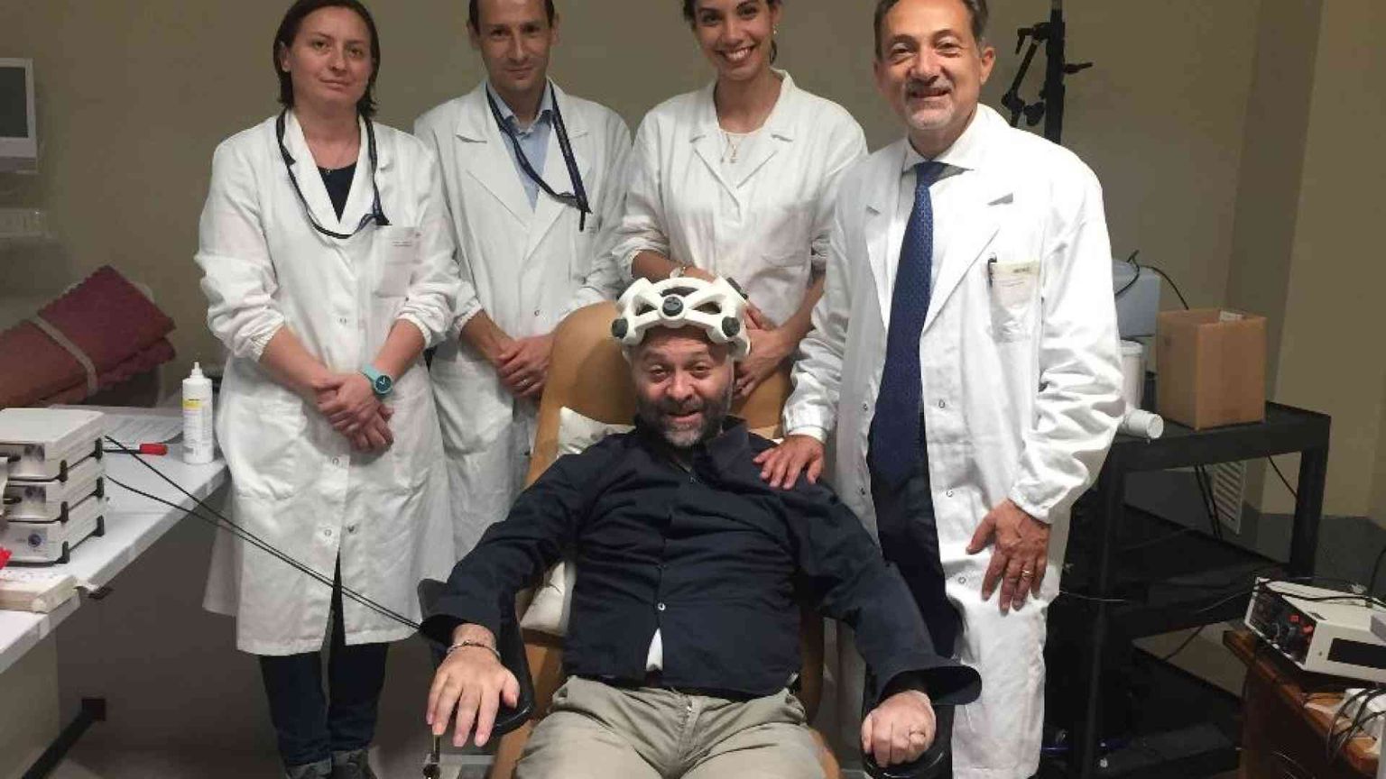 Funziona il trattamento italiano che “frena” la Sla con i campi magnetici