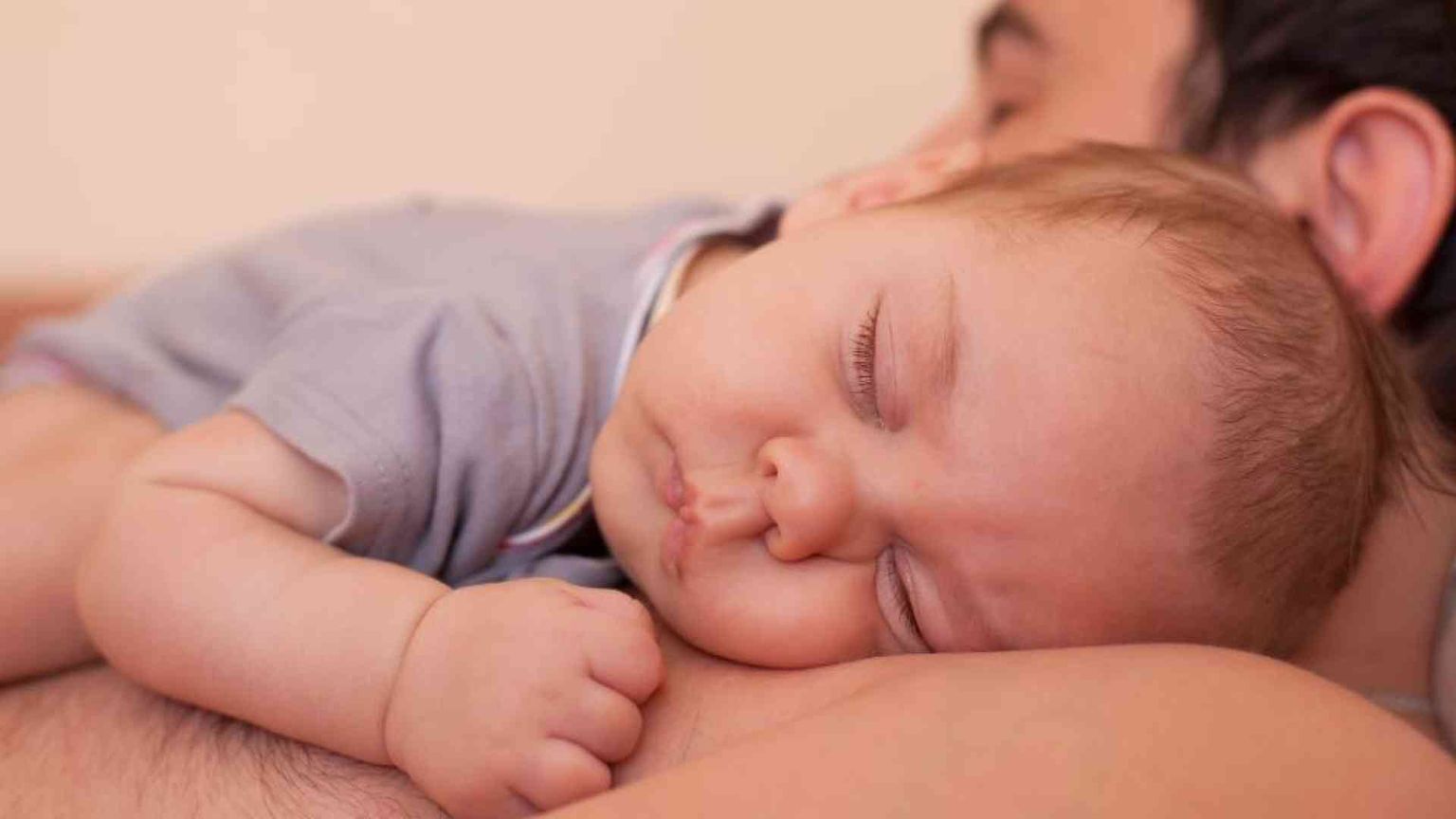 Al neonato ci pensa papà. E tutto va meglio