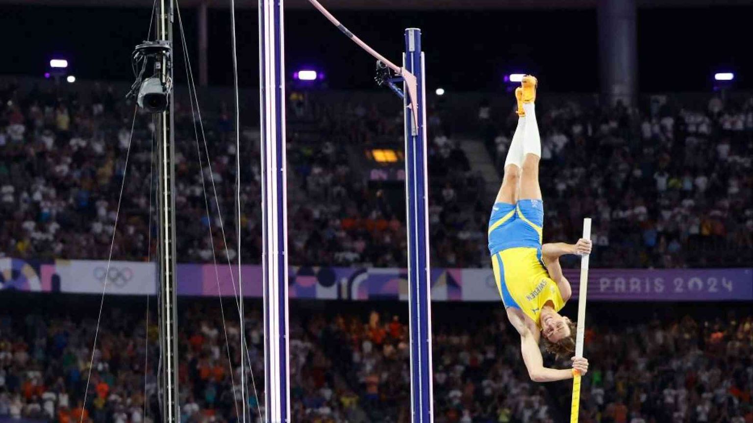 Il record di Duplantis e la scienza che frena: a tutto c'è un limite