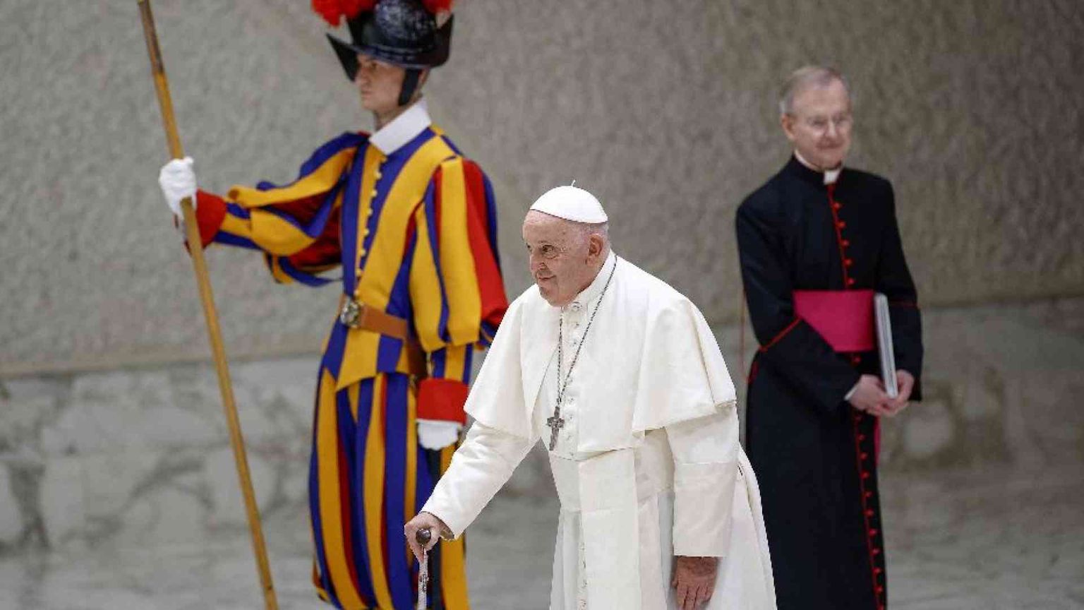 Il Papa: la vendetta sia disarmata dal perdono
