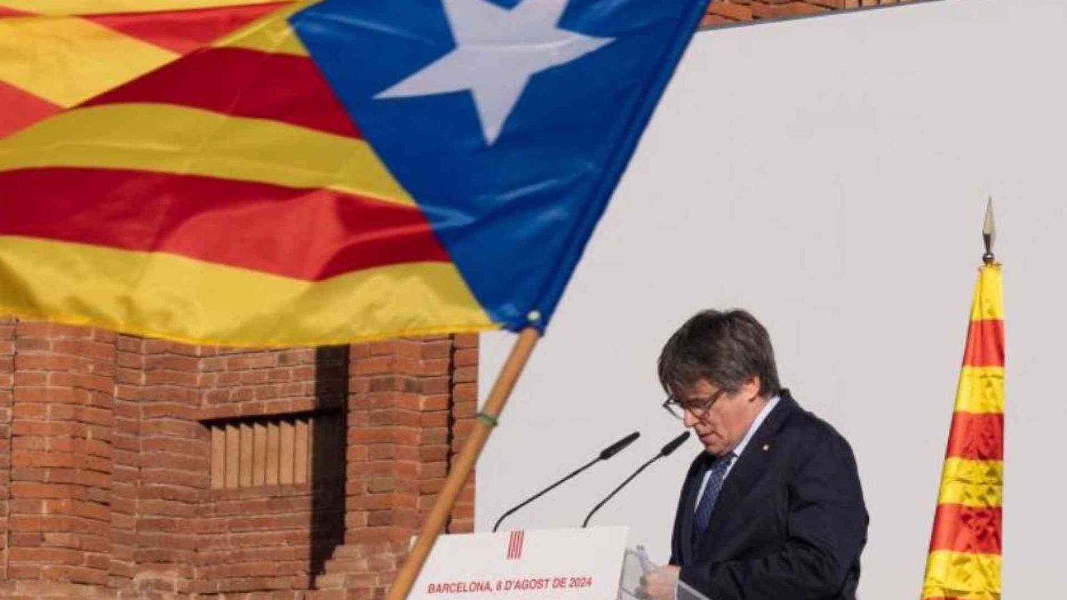 Tornata e fuga di Puigdemont. «Non è già più in Spagna»