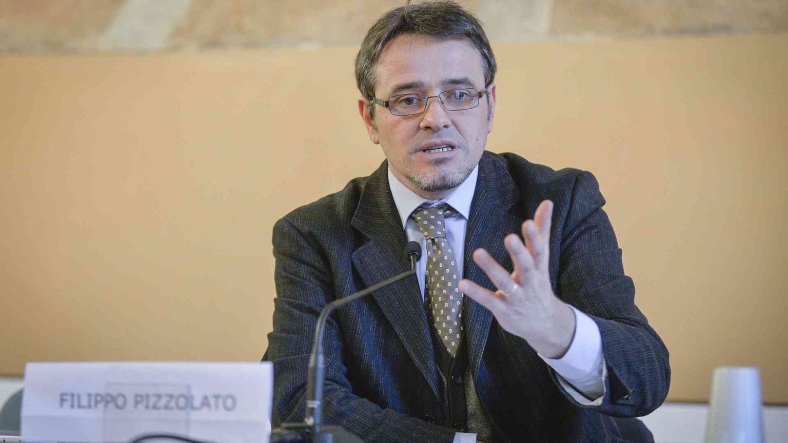 «Rapporto malato partiti-cittadini. E queste riforme non sono la ricetta»