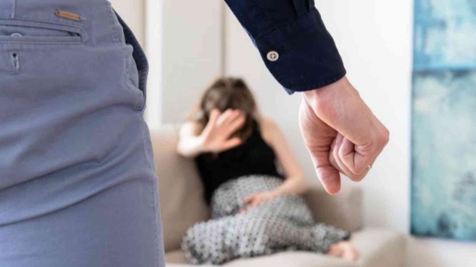 Maltrattamenti in calo ma i numeri restano alti