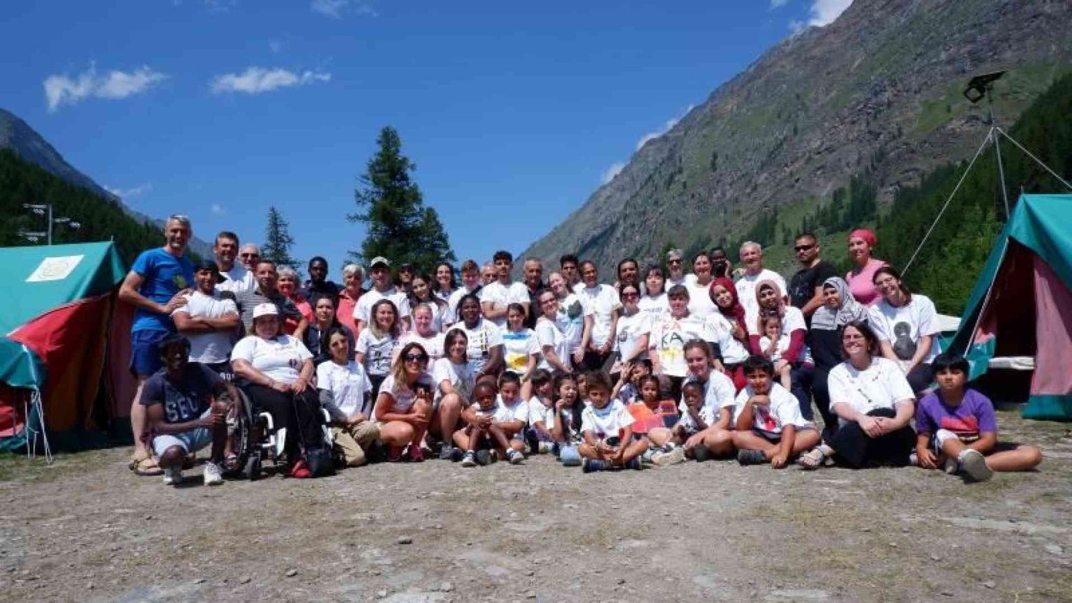 Il mondo in tenda: 60 persone di 19 Paesi in campeggio con Casa della Carità