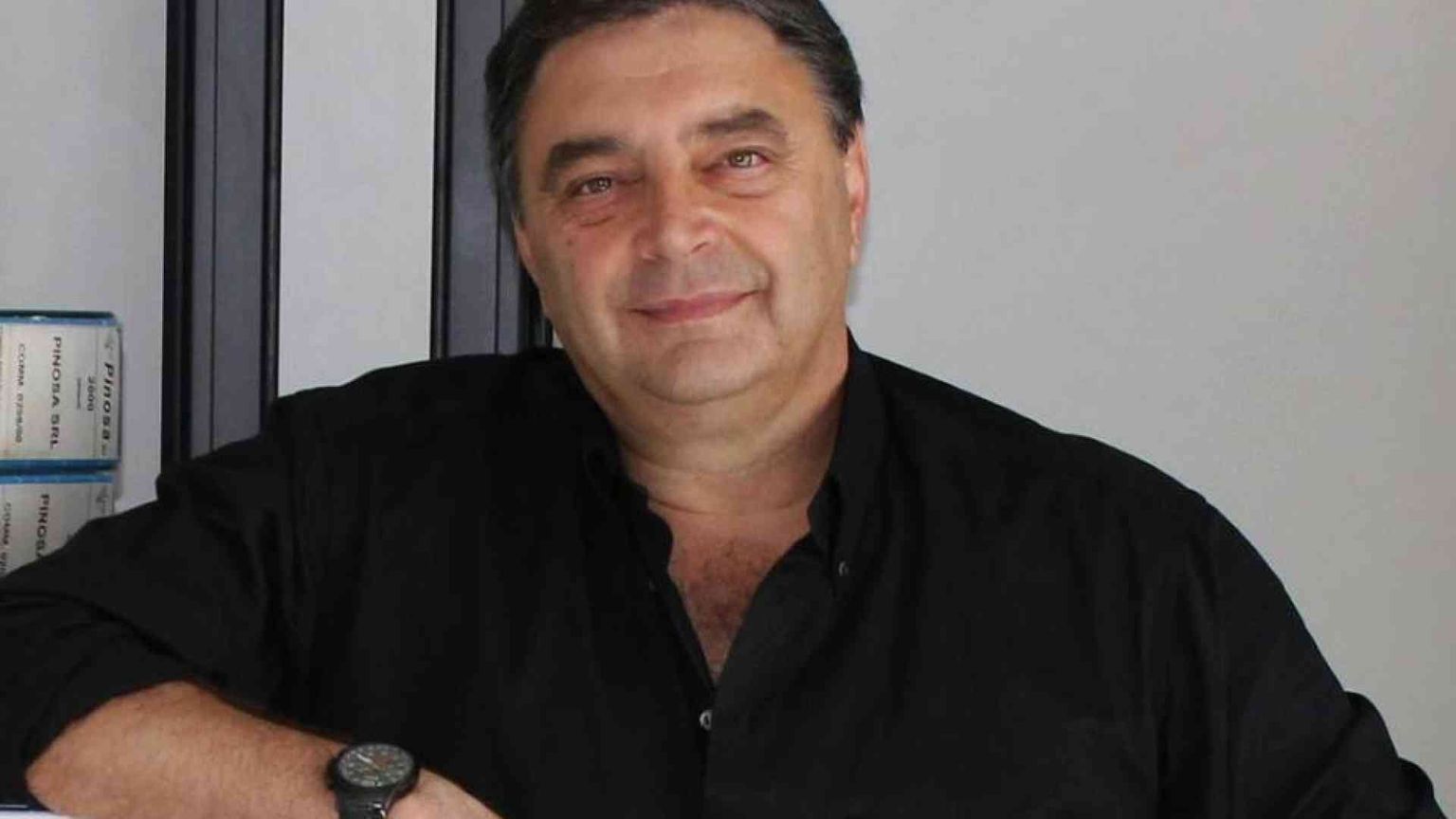 La storia del sindaco che si è sdebitato col carcere donando 35 frigo