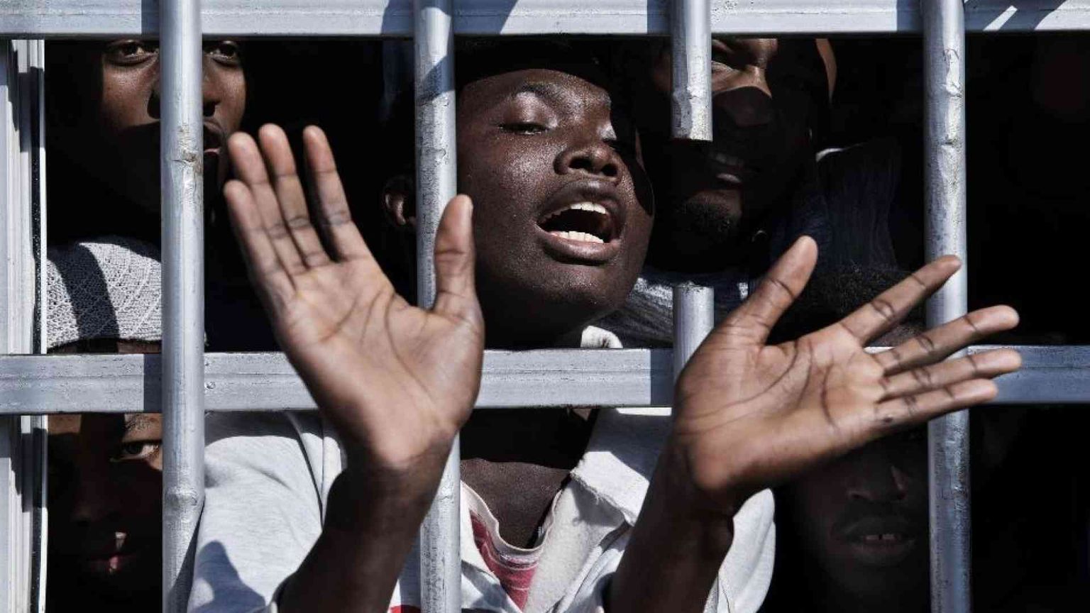 Il Papa, i migranti e noi cristiani “normali”. Adesso chiediamoci dove siamo