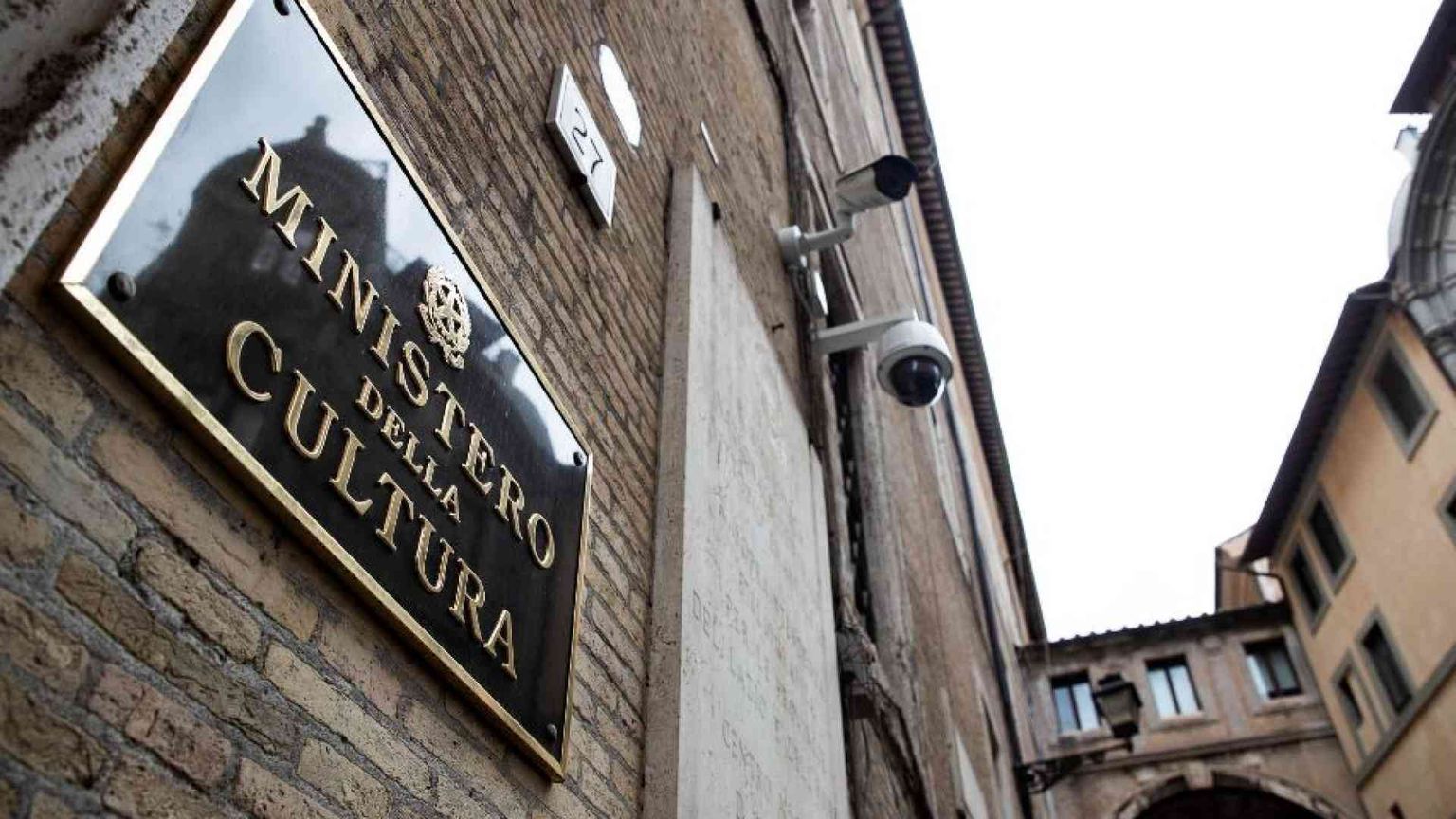 Caso Sangiuliano, così si è persa l’occasione di tornare alla serietà