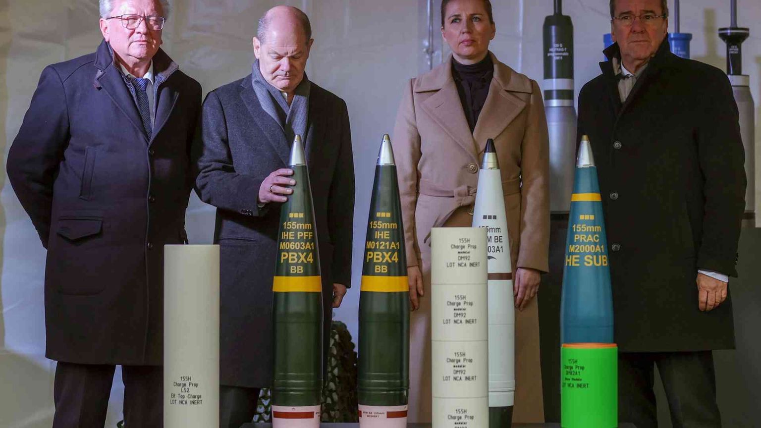 I fondi “sostenibili” investono sempre più sulle armi