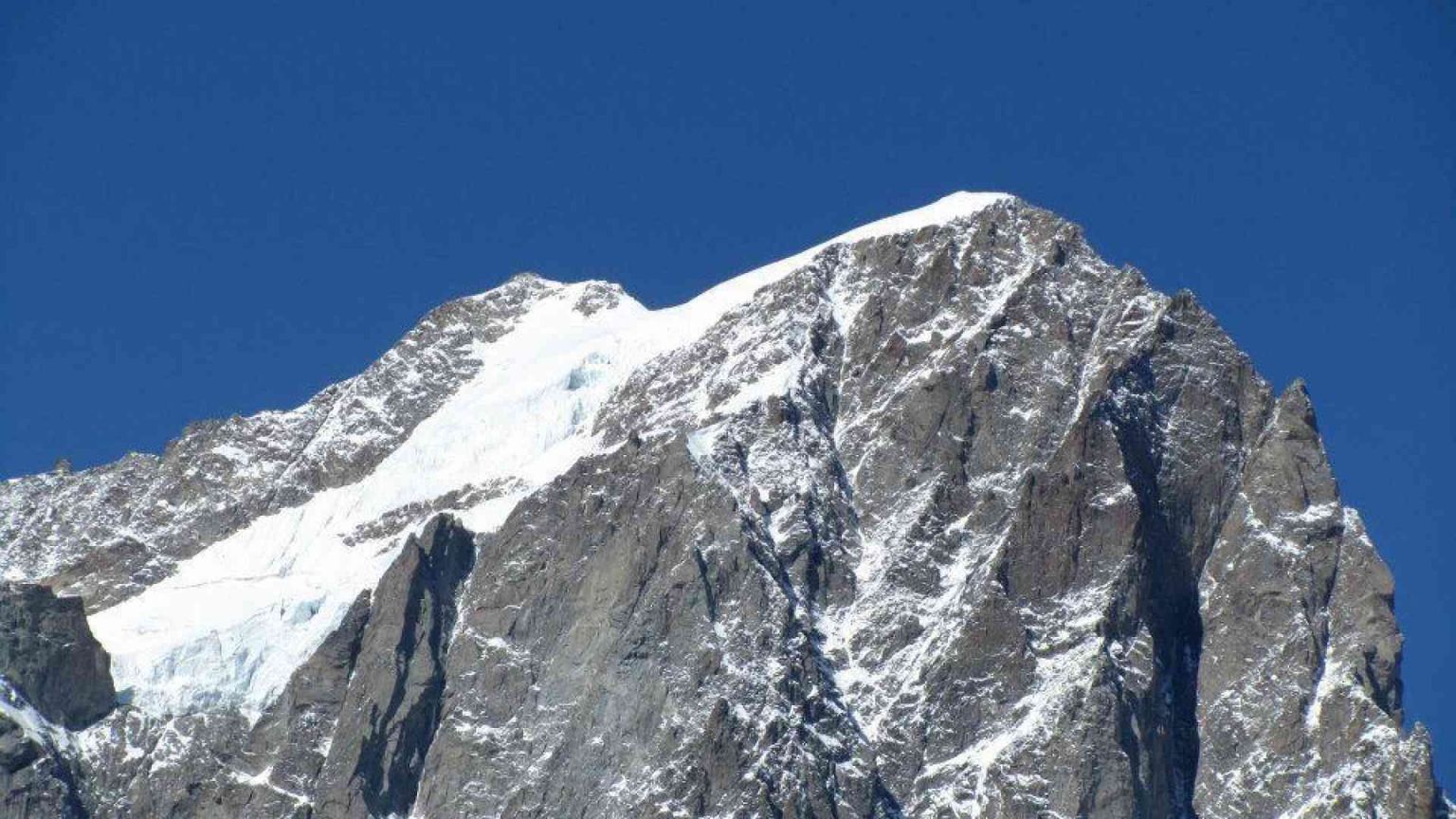 Escursionisti dispersi, stop alle ricerche. Un morto sul Monte Rosa