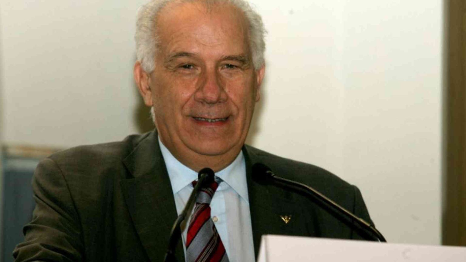 Ascolto gentilezza, serenità: Carlo Casini conosciuto di persona