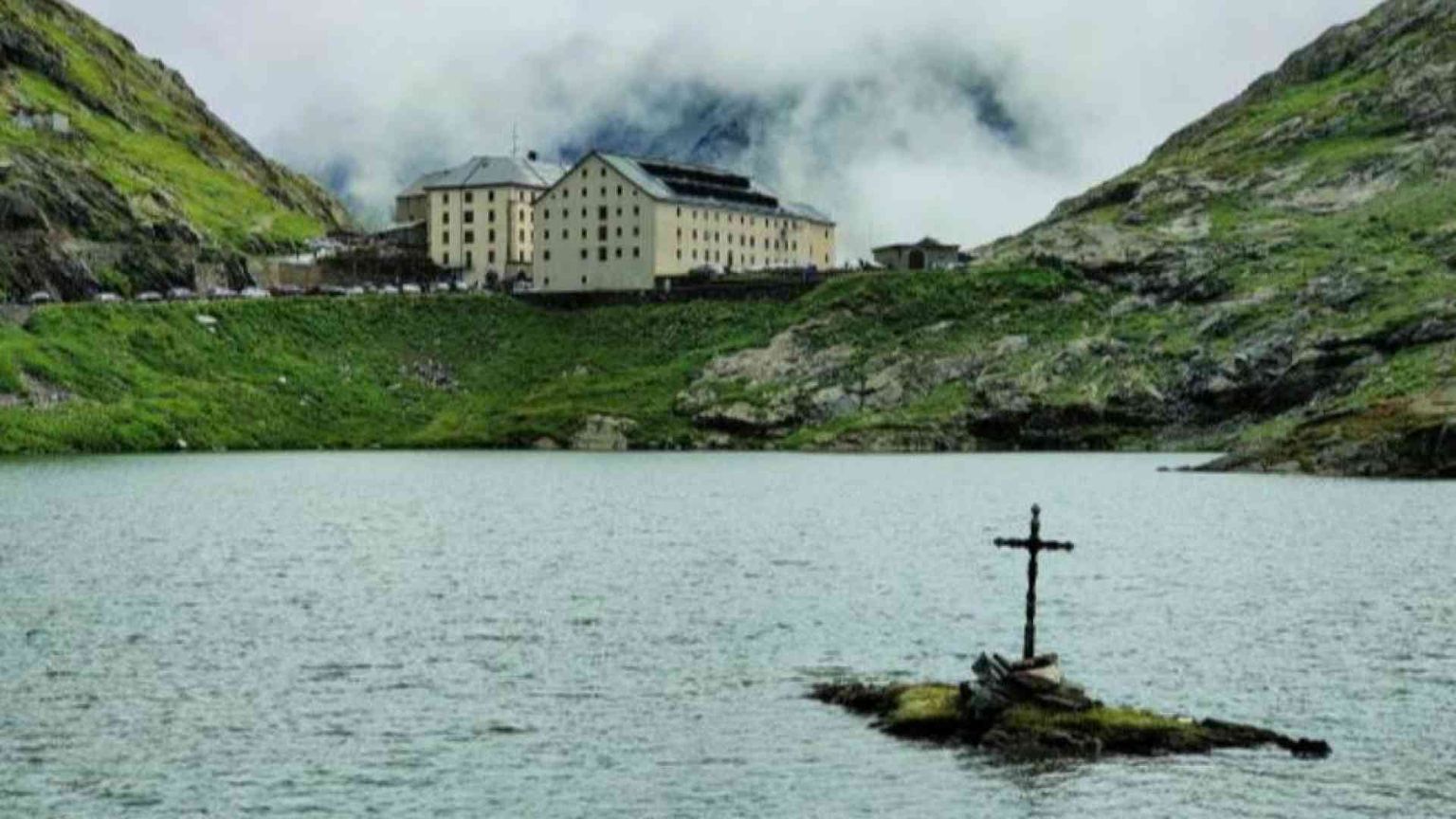 “Adorare e nutrire Cristo” nel viandante. Da mille anni al Gran San Bernardo