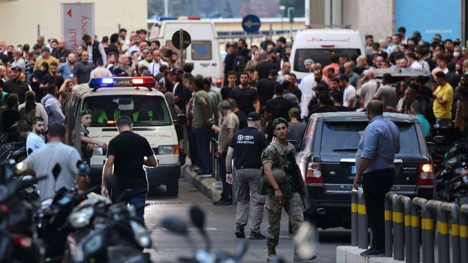 L'esplosione dei cercapersone porta sull'orlo della guerra totale