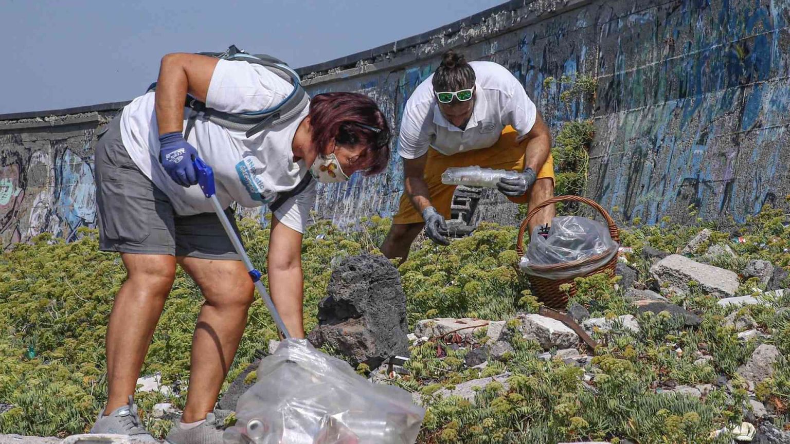Eliminare i rifiuti illegali, una giornata di impegno civile