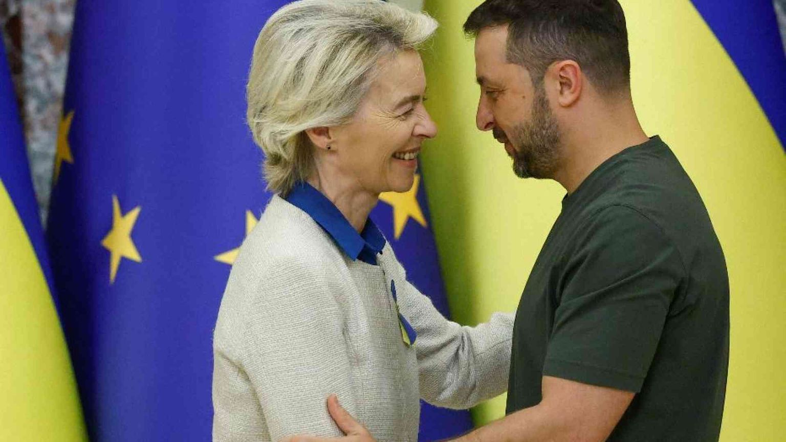 Von der Leyen “scalda” l'Ucraina: prestiti da 35 miliardi