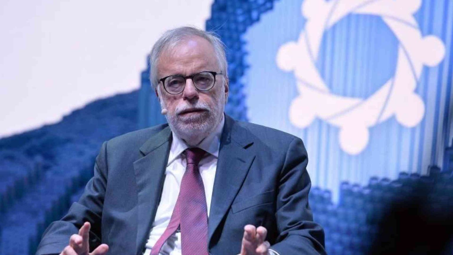 Riccardi: «Hanno riabilitato la guerra, ma c’è un popolo che reclama la pace»