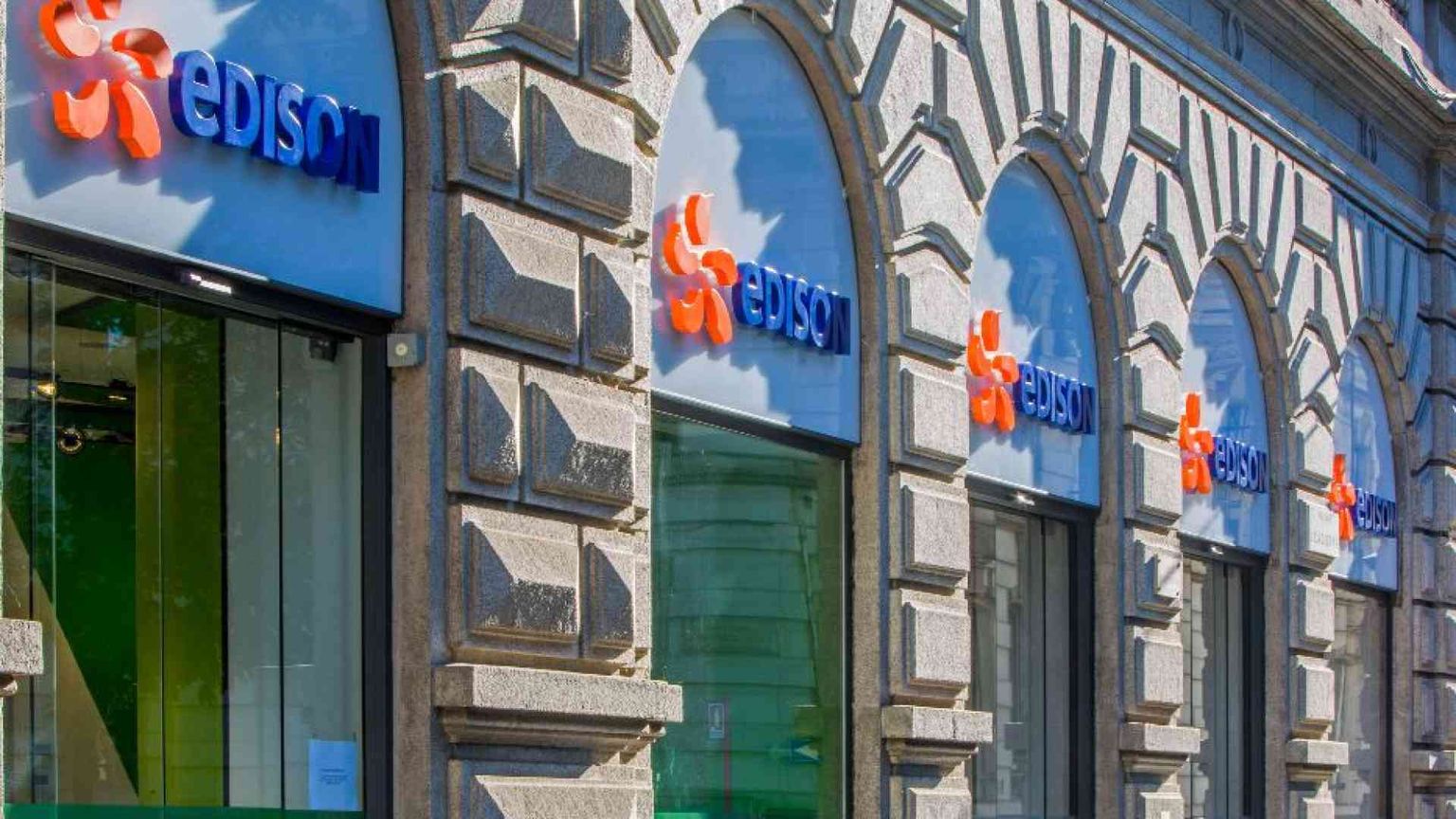 Edison Energia sbarca nelle Tlc con il Wi-fi e lancia "Risolve"