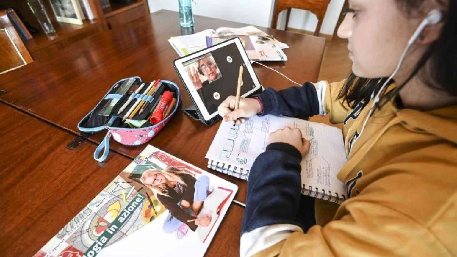 Adolescenti e disagio mentale: quanto pesa il fattore scuola?