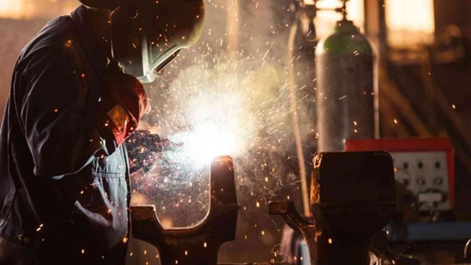 A scuola di saldatura ci sono sempre più donne