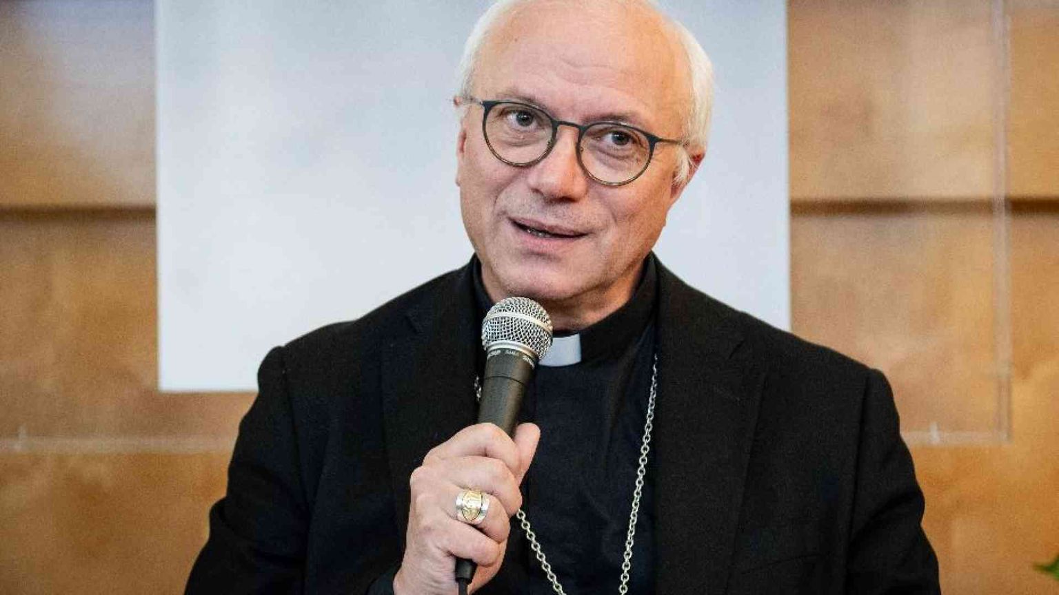 Cittadinanza, Baturi: la Cei per una «visione larga, sì allo ius scholae»