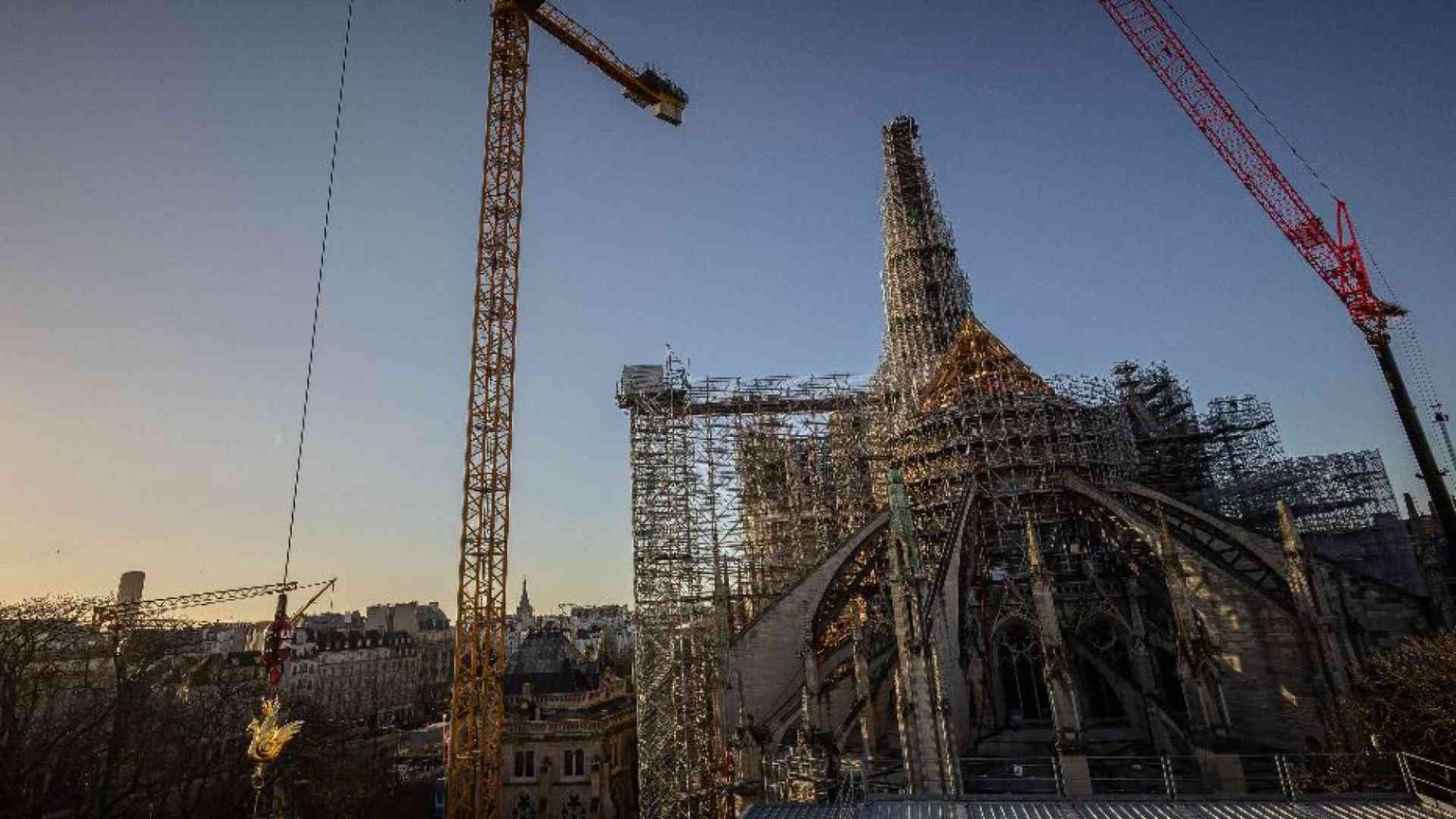 Ulrich: la rinascita di Notre-Dame, segno d'unità fra popoli e religioni