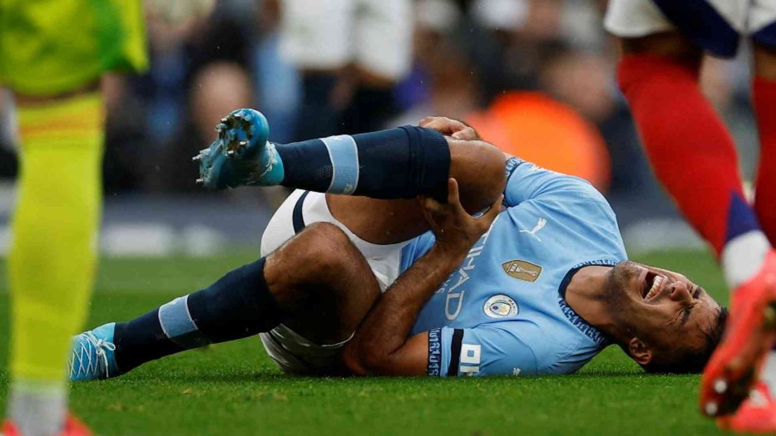 Troppi infortuni, troppe partite: così il pallone scoppia