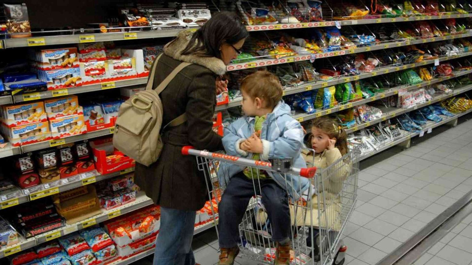 Arriva il Bonus Natale da 100 euro. Perché divide e fa discutere