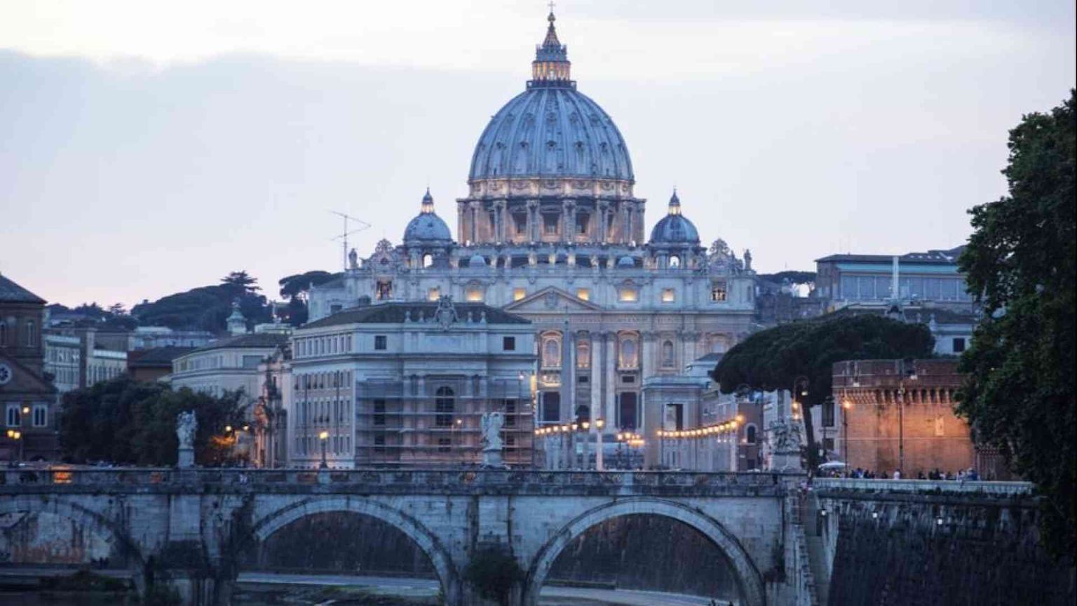 Ecco come candidarsi al servizio liturgico nella Basilica di San Pietro