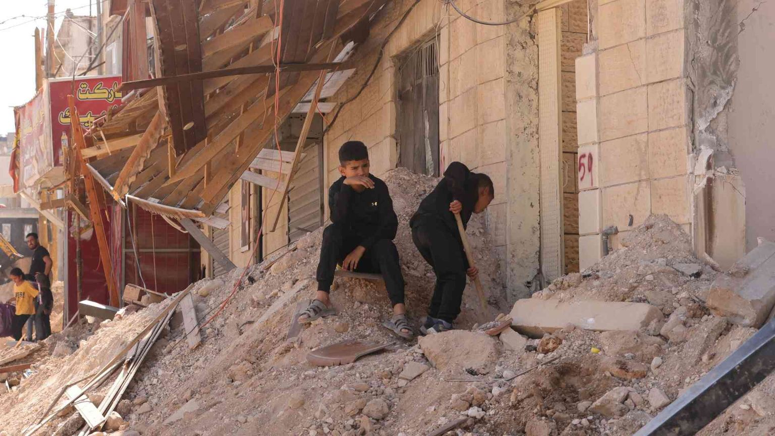 A Jenin, in Cisgiordania, restano solo macerie: «Noi non ce ne andiamo»