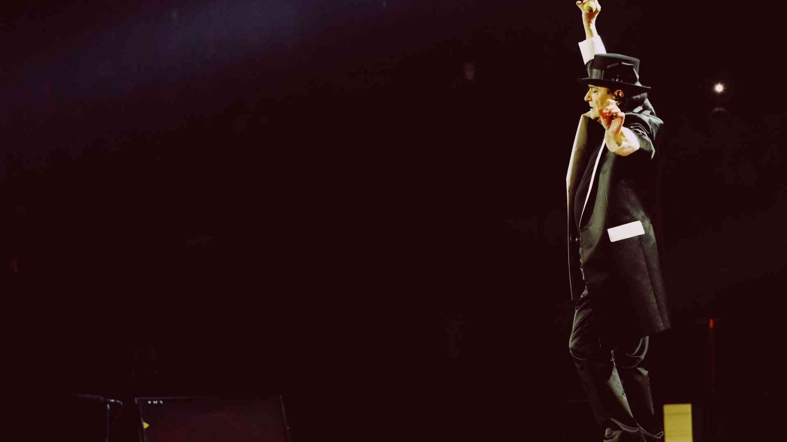 Renato Zero, amore e canzoni che fanno "comunità"