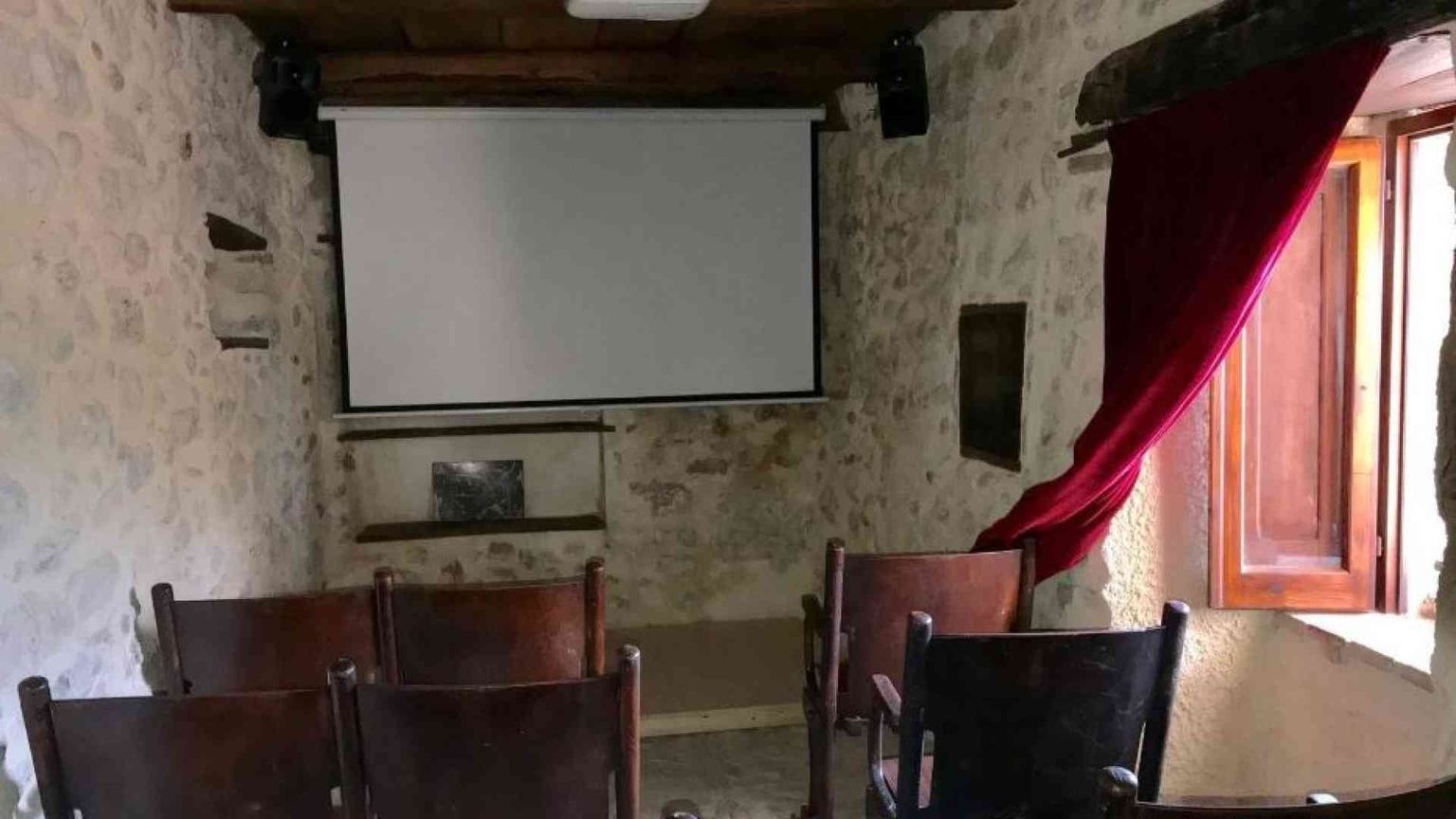 U Cinemittu a Longone Sabino, così crescono relazioni e comunità