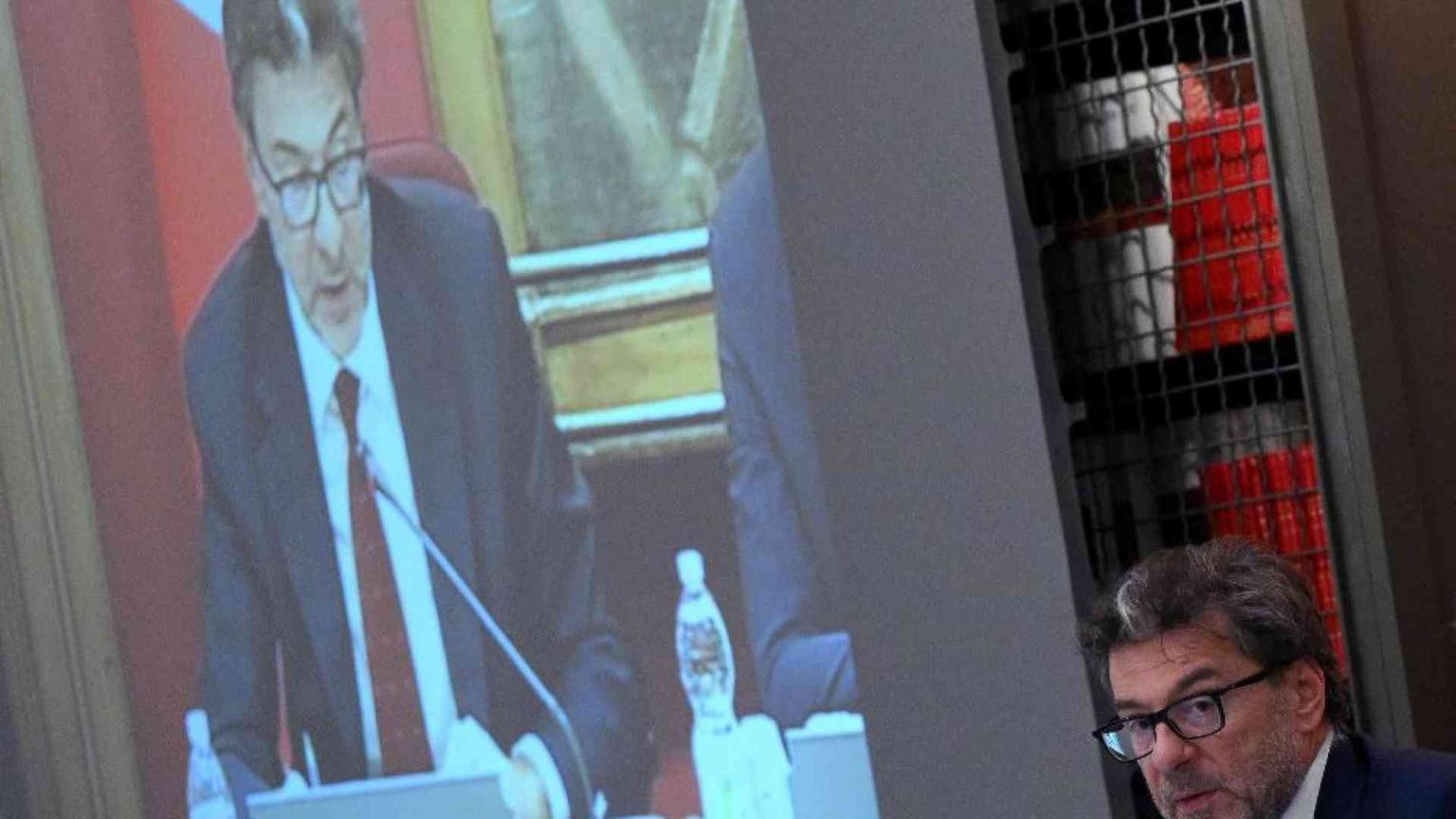 Pil, Ue, sacrifici: i nodi della manovra in 5 punti