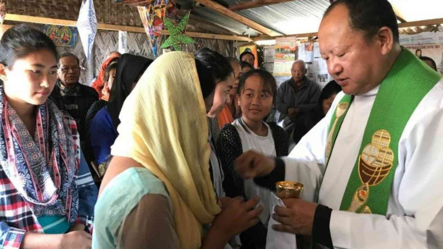 «Io, unico prete in Bhutan con 200 cattolici. Grazie a Madre Teresa»