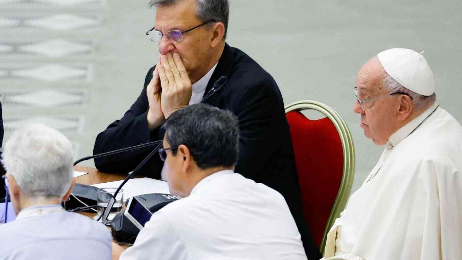 Ci piace una Chiesa che si "compromette" con la realtà