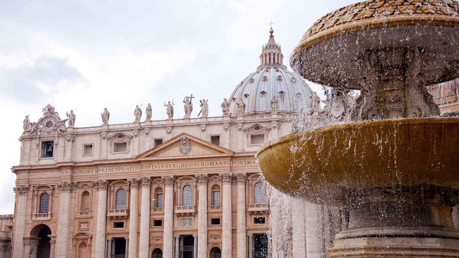 Crescono i cattolici nel mondo, ma non ovunque. Africa "terra promessa"