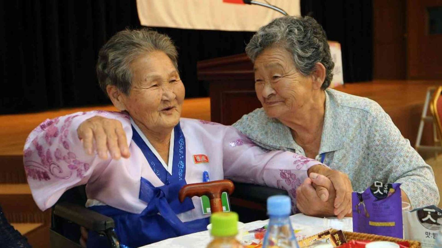 Morire in casa da soli: il dramma dei “kodoksa”