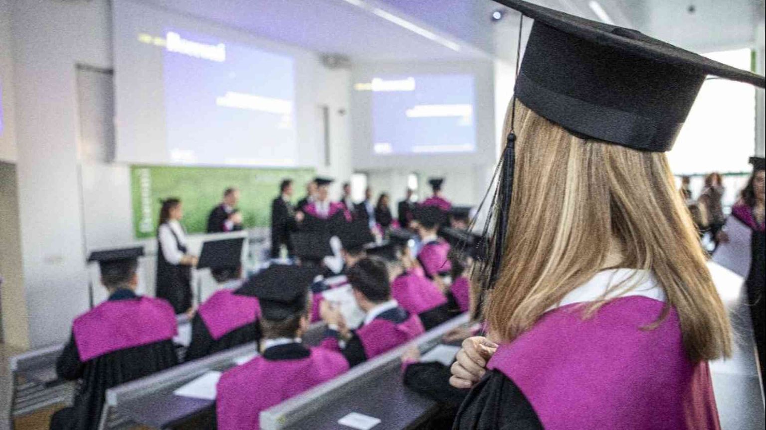 Partiti e mai più ritornati: in dieci anni l'Italia ha perso 87mila cervelli