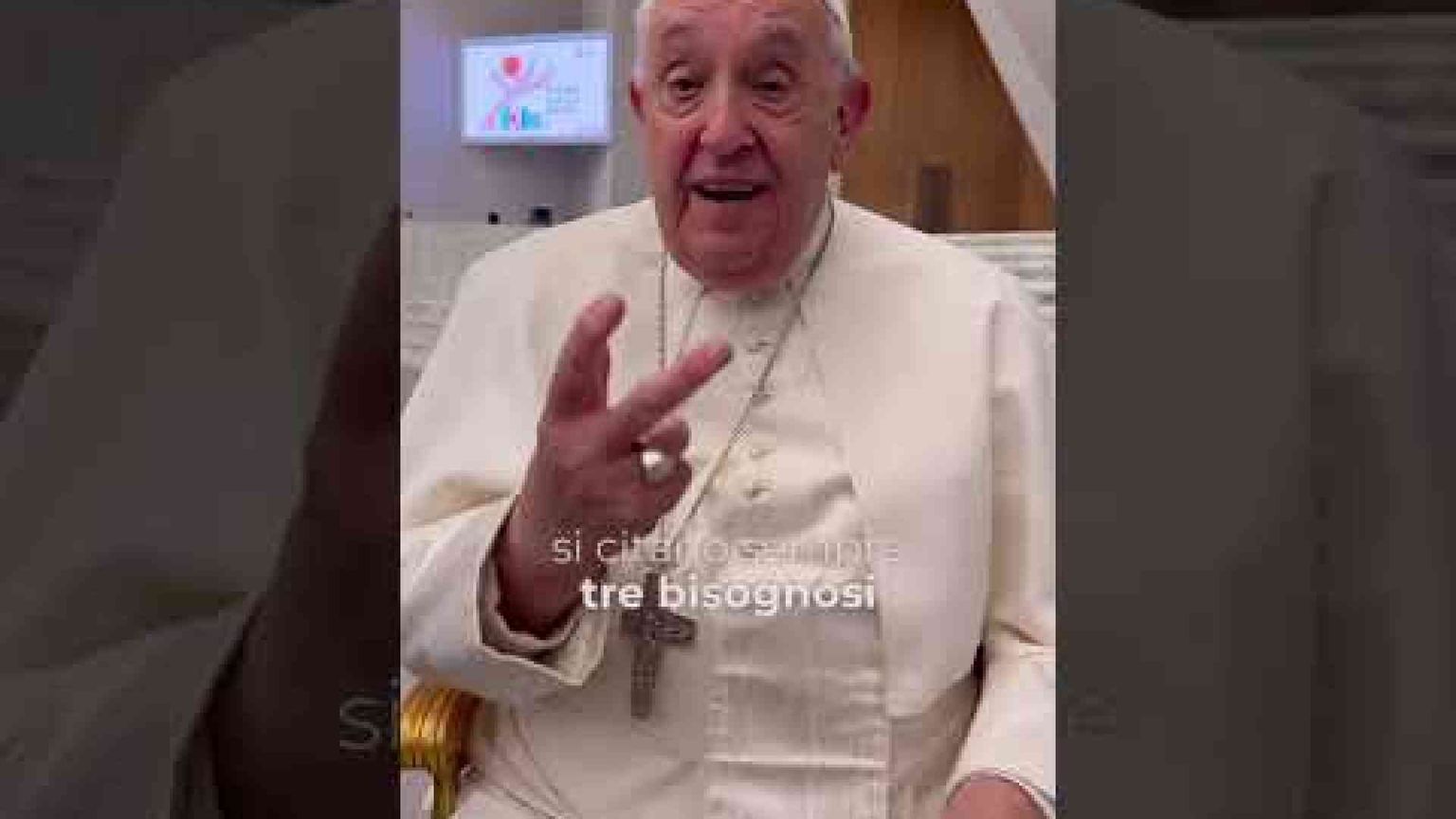 Il Papa: non possiamo chiudere la porta al migrante. Dio lo ama