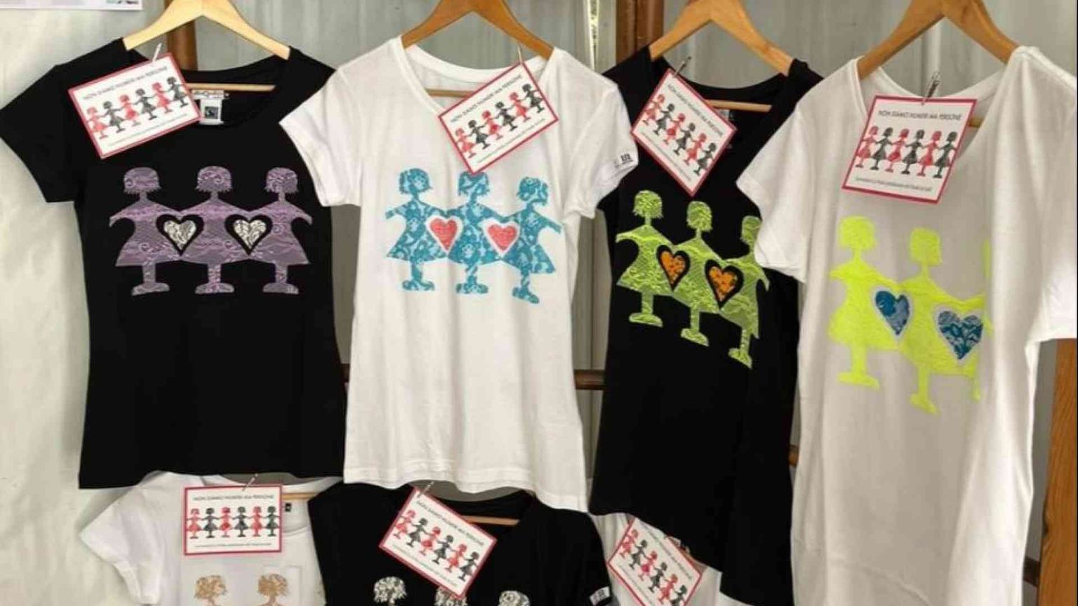 Nasce il nuovo brand delle lavoratrici La Perla. Ore decisive per la vertenza