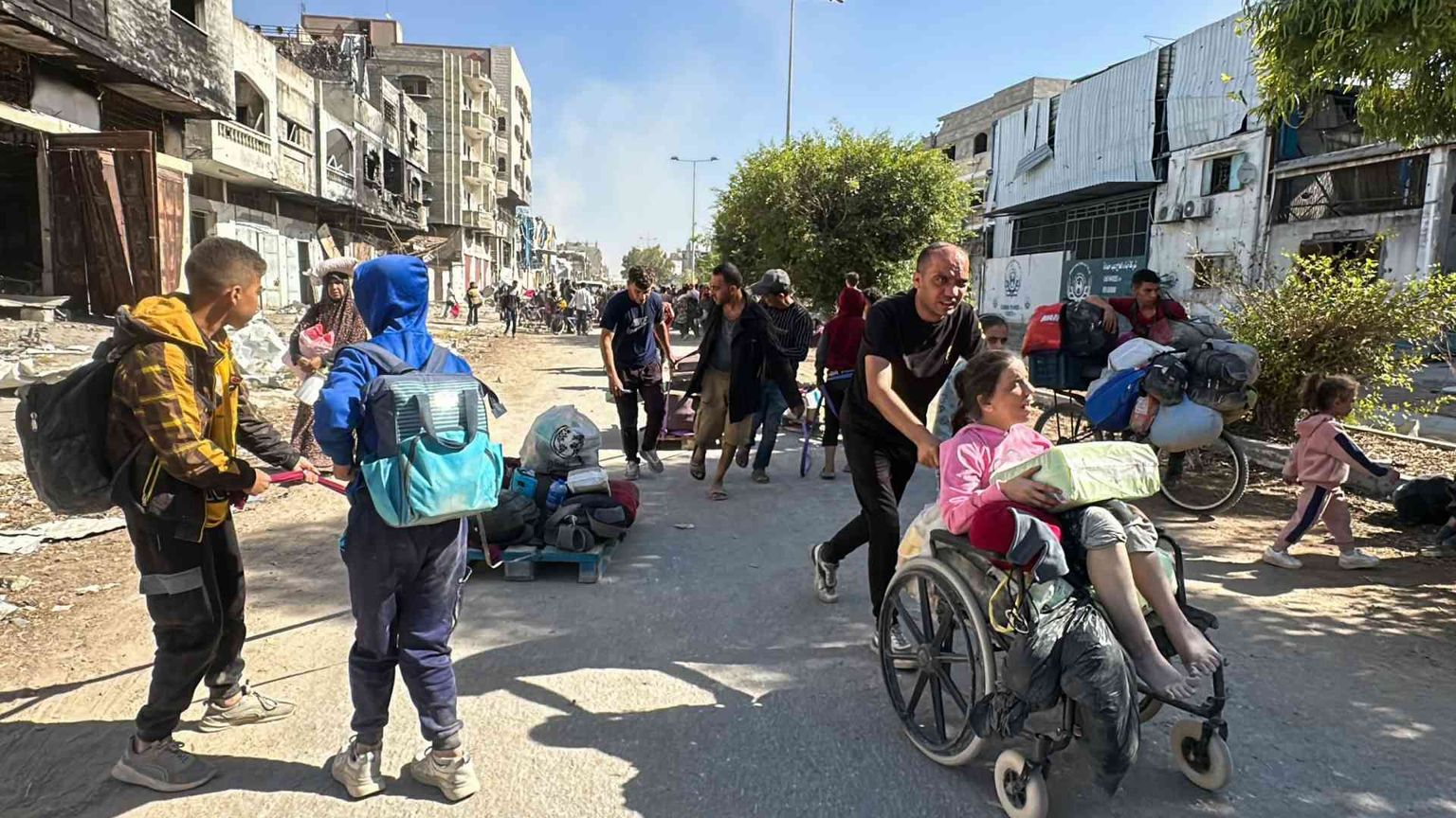 Il piano per privatizzare gli aiuti a Gaza: comunità recintate e contractor