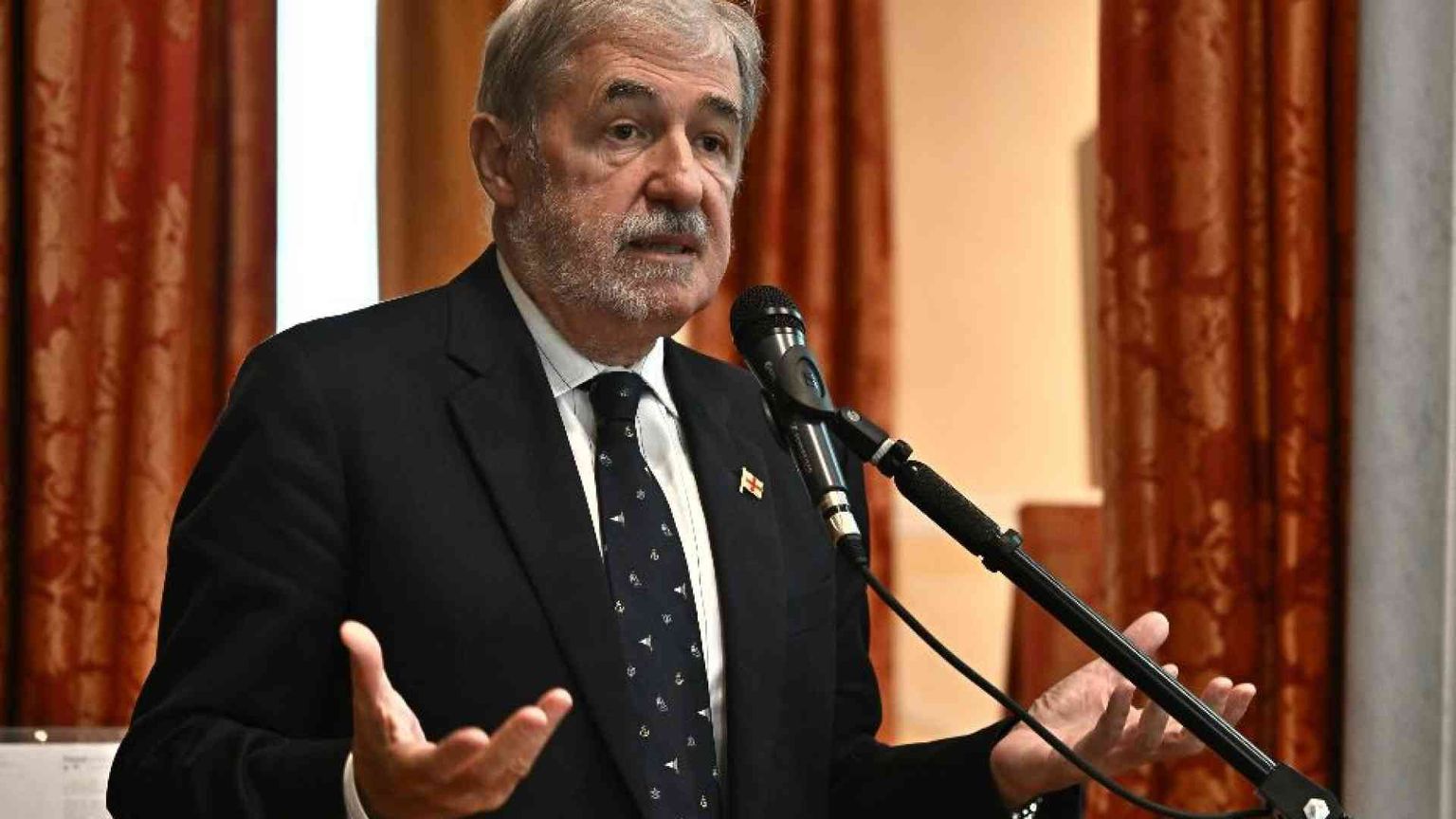 Bucci (centrodestra): «Per la mia regione 5 priorità»