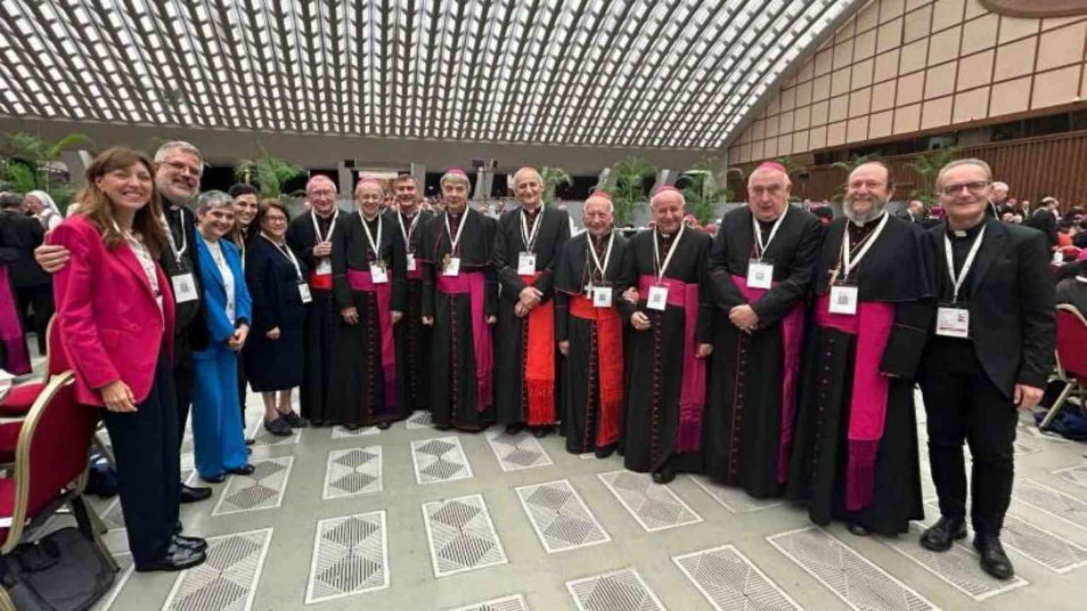 «Dal Sinodo di carta al Sinodo di carne». Brambilla: Chiesa fraterna e multiforme